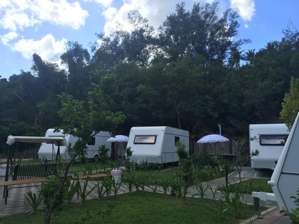 Kenting Houbihu Camping Car B&B Longshui ภายนอก รูปภาพ